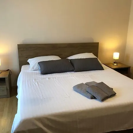 Kurtic ゲストハウス 3*